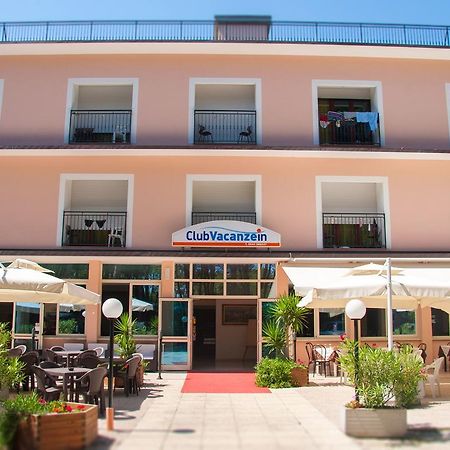 Club Vacanze In Cervia Esterno foto