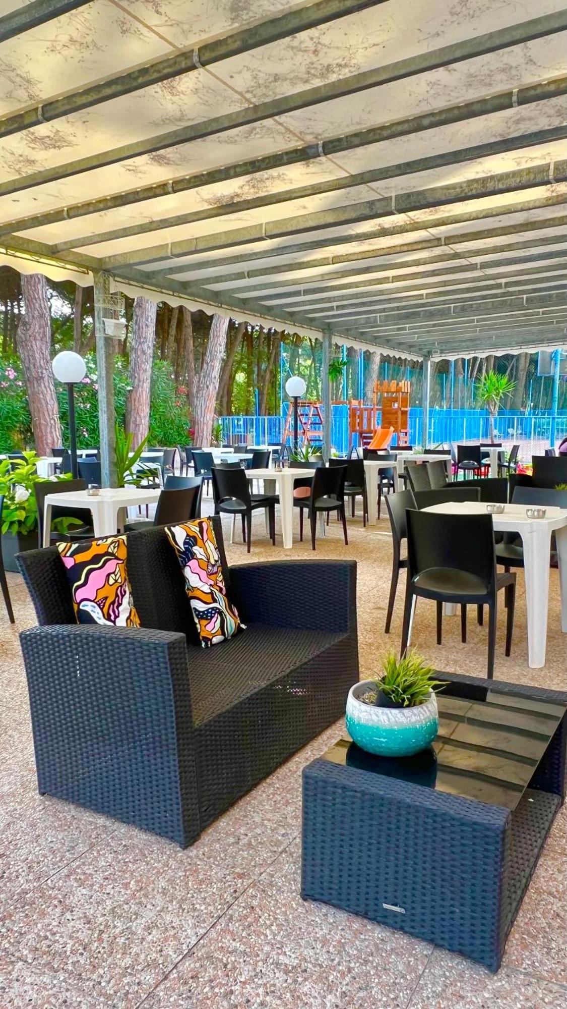 Club Vacanze In Cervia Esterno foto