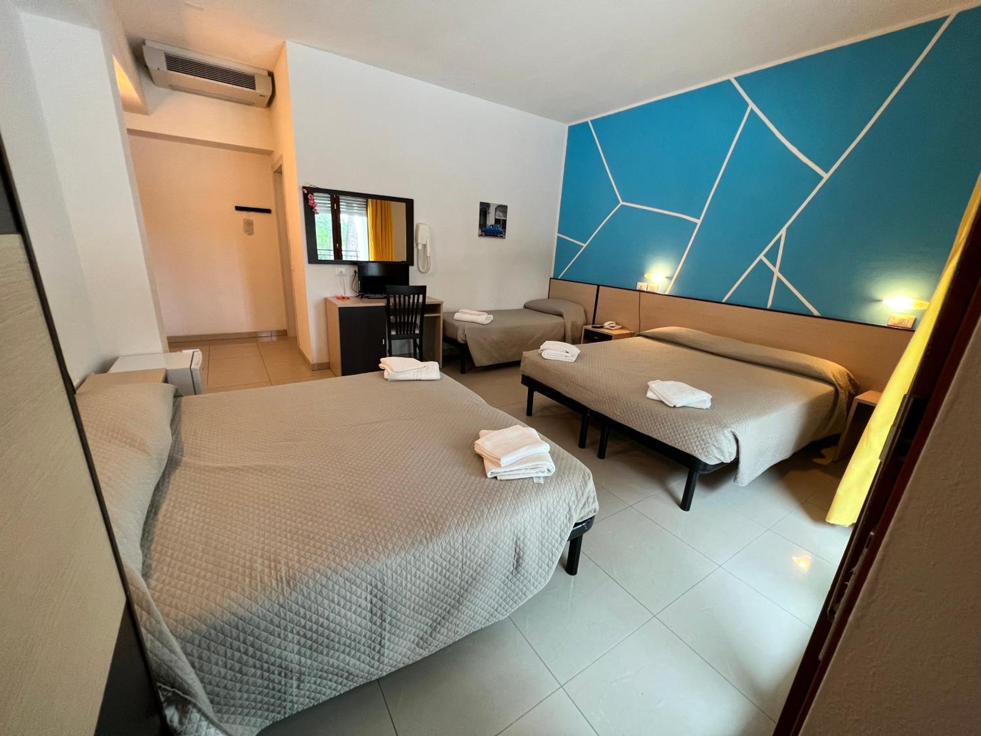 Club Vacanze In Cervia Esterno foto