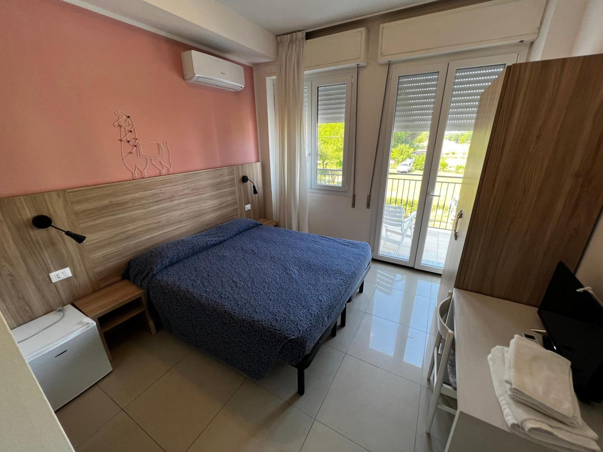Club Vacanze In Cervia Esterno foto